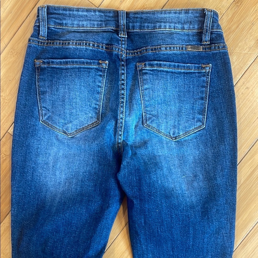 KanCan Ripped Medium-Dark Blue 7/27 Shark Bite Distressed Skinny Jeans - Picture 6 of 11